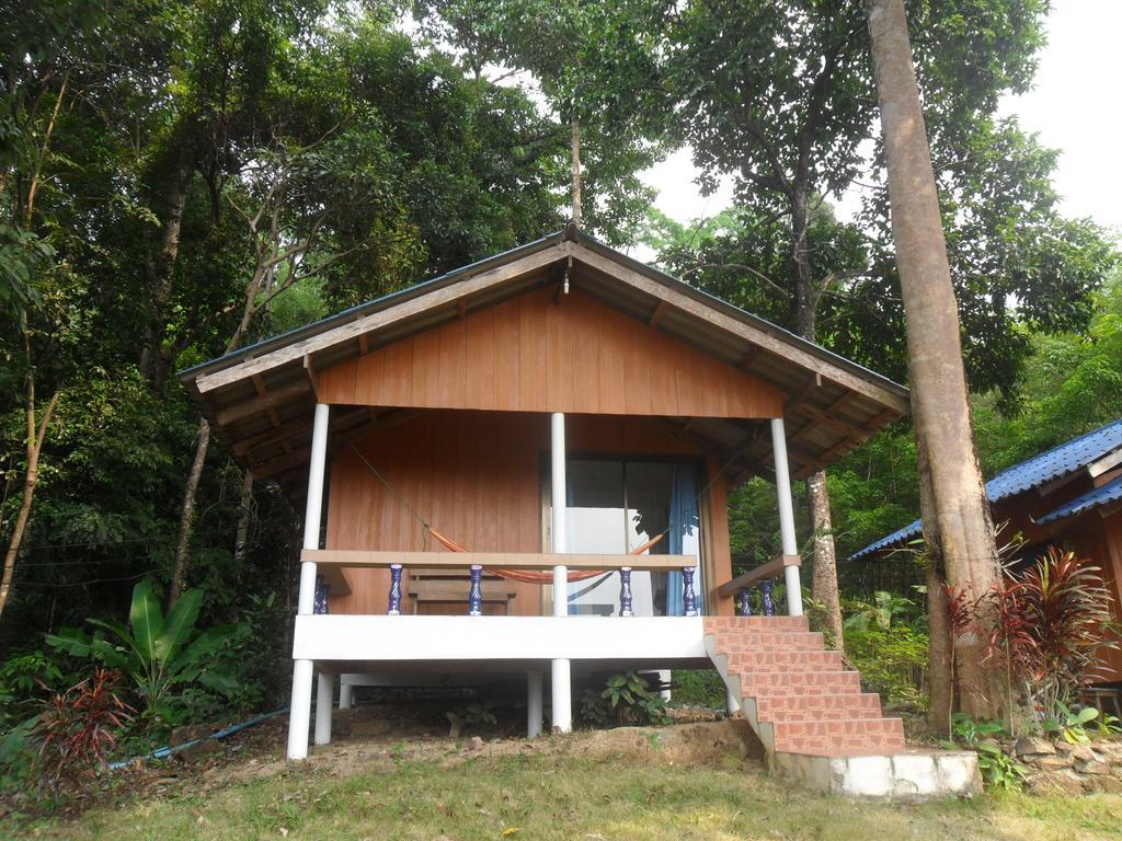 Elephant & Castle Koh Chang Room photo